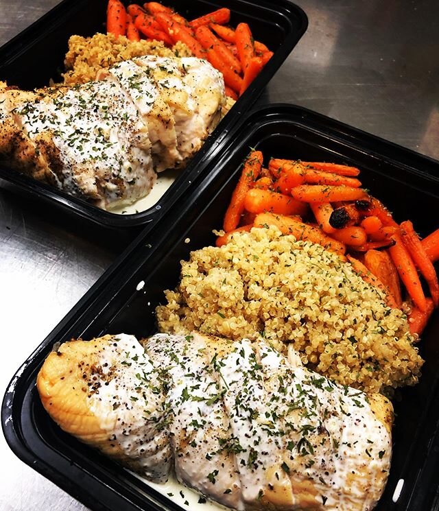 Garlic Cream Chicken breast, quinoa bake, roasted carrots. #baltimoremealdelivery